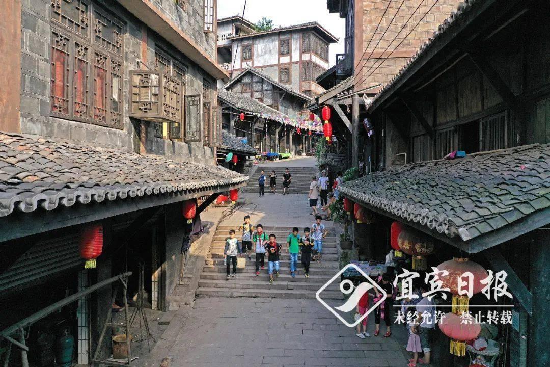 剑黎高速全线贯通！贵州在建单跨最长高速公路刚构桥顺利合龙